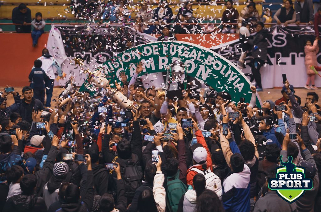 Fantasmas Morales Moralitos levantó su tercera Copa de campeón: Foto: Guino Gracia (Plus Sport)