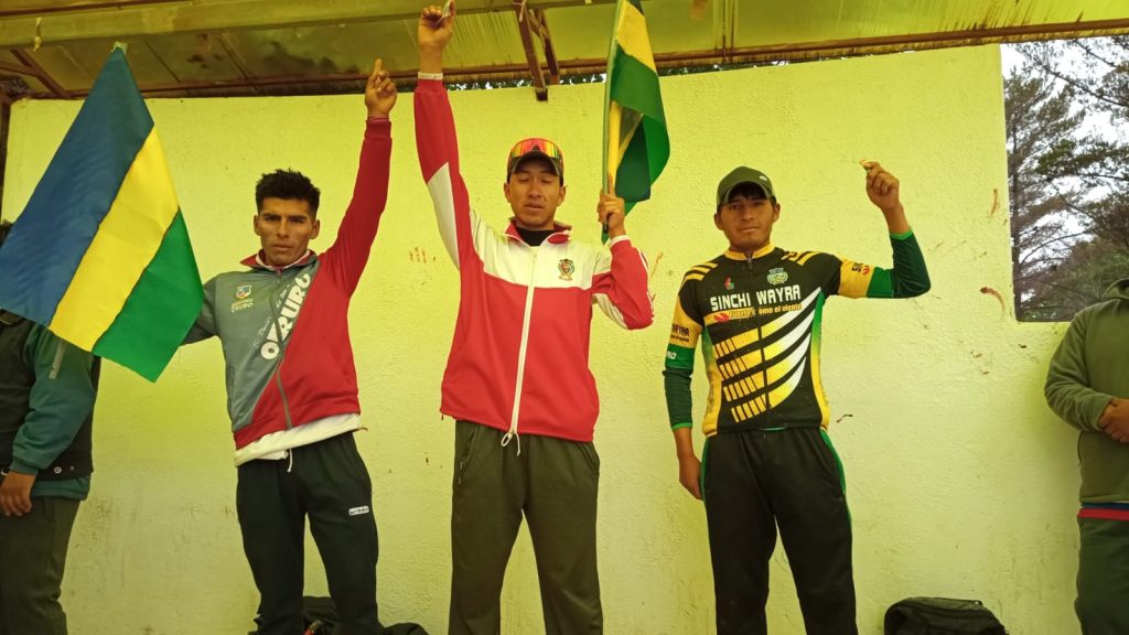 Ganadores de la carrera pedestre: Foto Redes