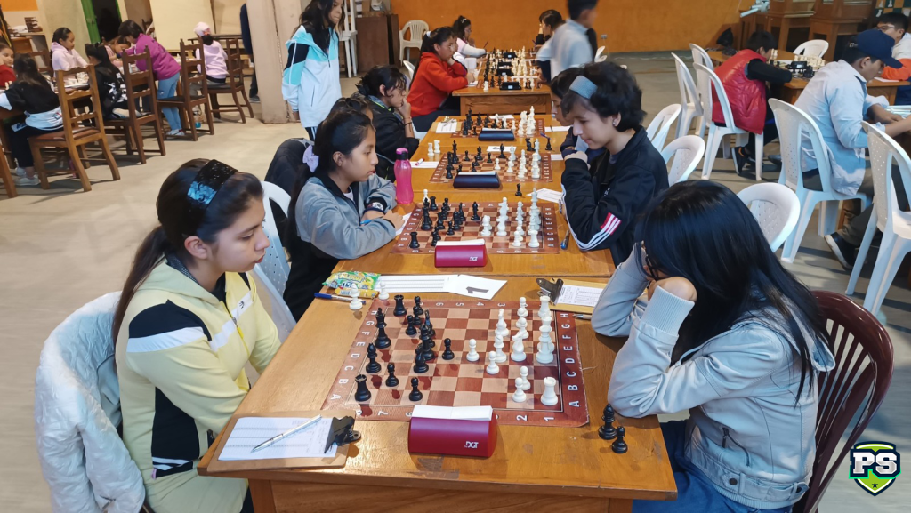 Durante el torneo de ajedrez