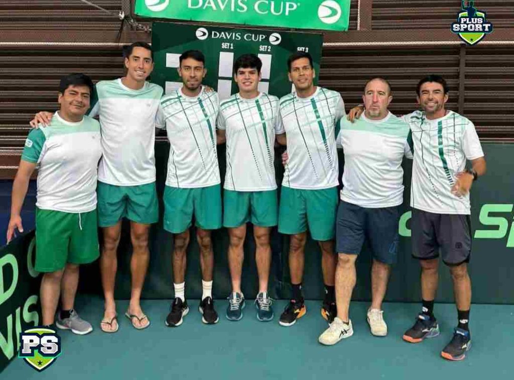 El equipo nacional en Costa Rica: FOTO: Federación Boliviana de Tenis