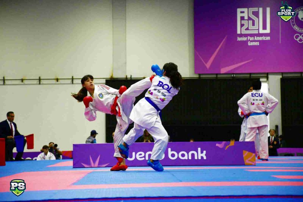 Durante el combate de Unzueta: FOTO: FBK