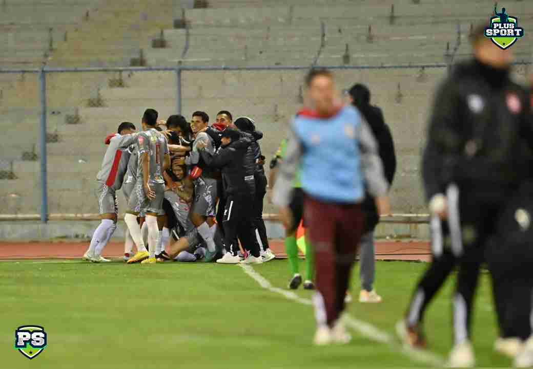 C.D.T. Real Oruro vs. Independiente: FOTO: JHONNY CONDORI PLUS SPORT